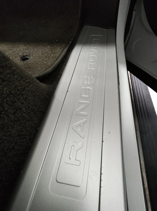 2014 Land Rover Range Rover L405 - Image 25 of 31