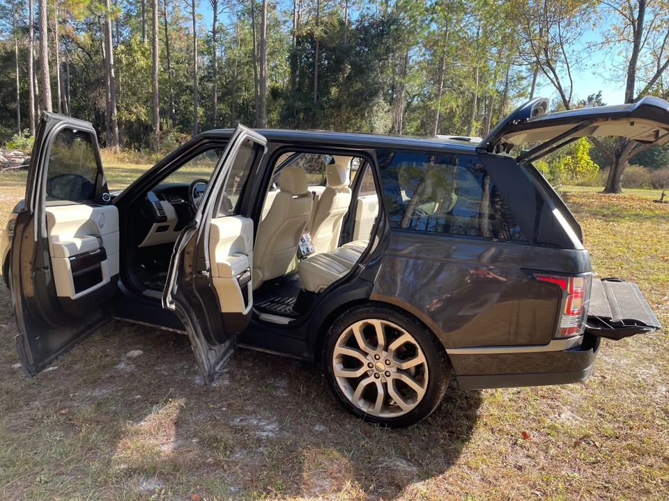 2014 Land Rover Range Rover L405 - Image 12 of 20