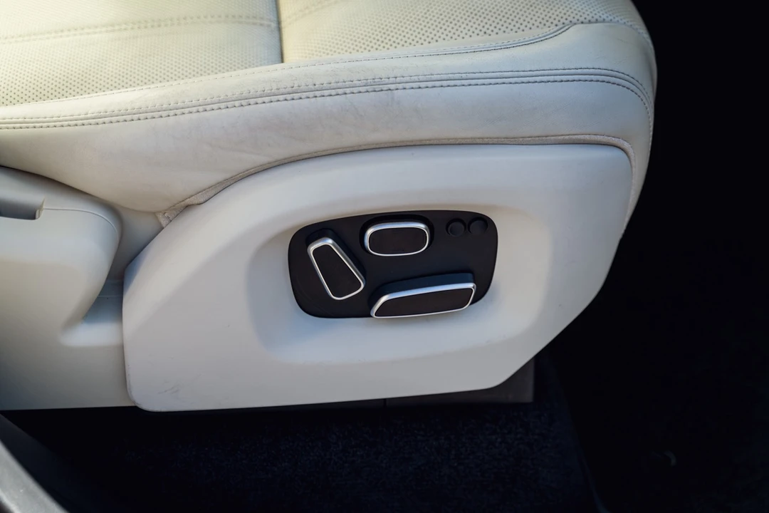 2014 Land Rover Range Rover L405 - Image 29 of 31