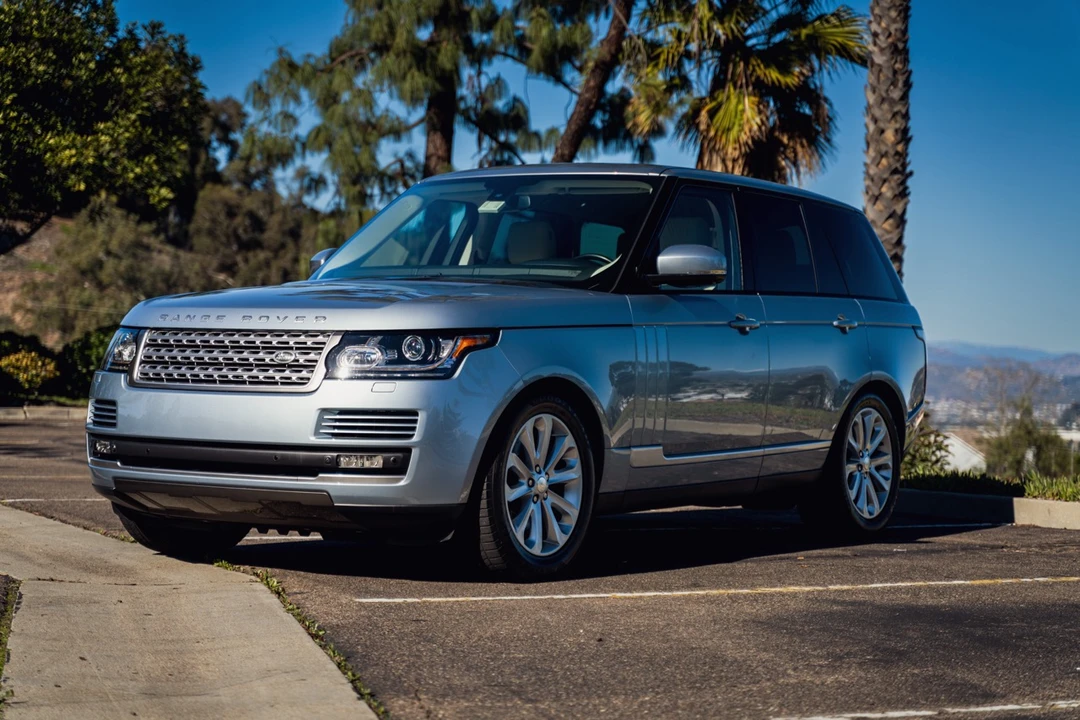 2014 Land Rover Range Rover L405 - Image 3 of 31