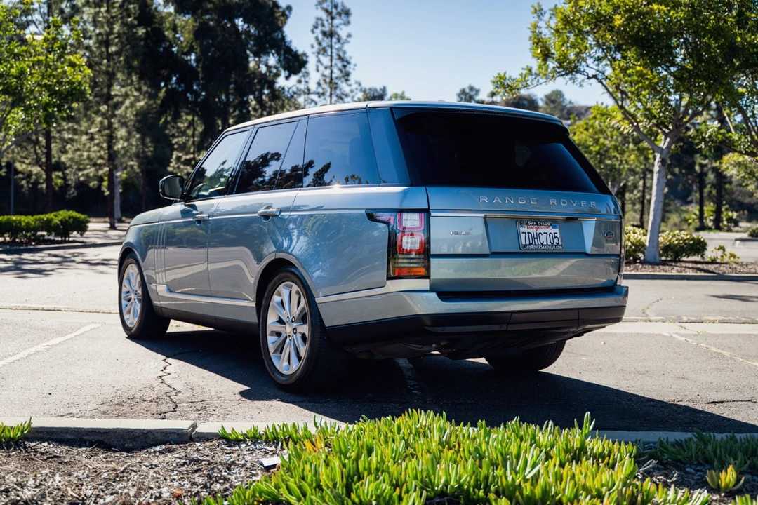 2014 Land Rover Range Rover L405 - Image 5 of 31