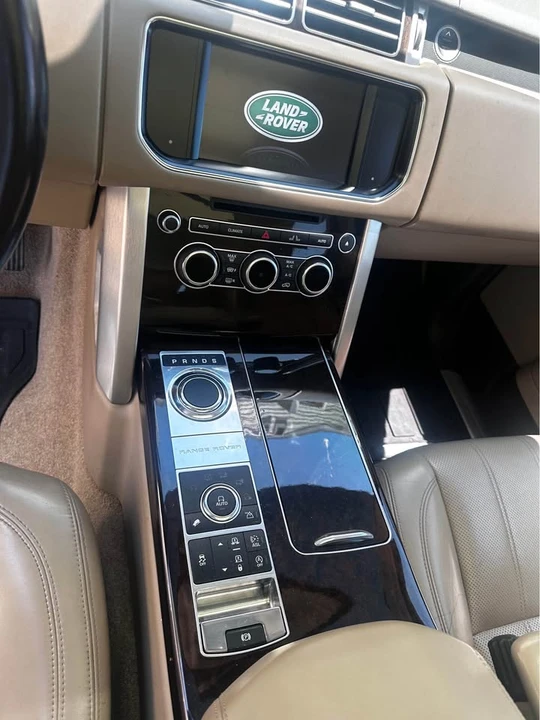 2014 Land Rover Range Rover L405 - Image 8 of 13