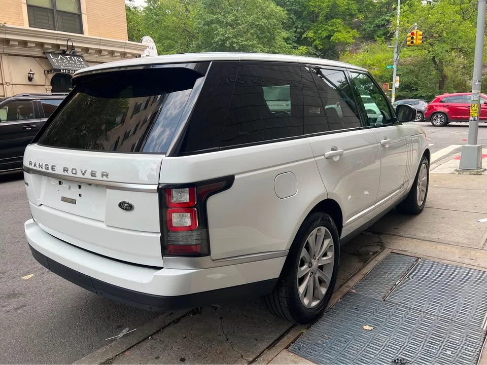 2014 Land Rover Range Rover L405 - Image 5 of 9