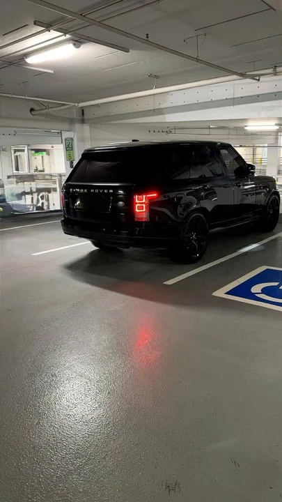 2014 Land Rover Range Rover L405 - Image 2 of 16