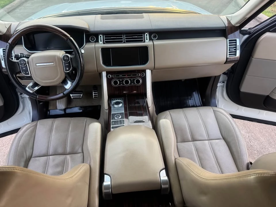 2014 Land Rover Range Rover L405 - Image 16 of 20
