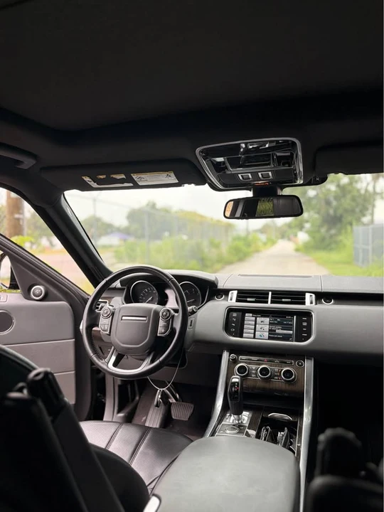 2014 Land Rover Range Rover L405 - Image 16 of 17