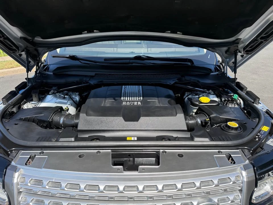 2014 Land Rover Range Rover L405 - Image 17 of 19