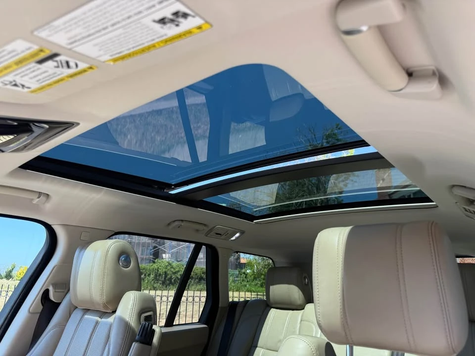 2014 Land Rover Range Rover L405 - Image 15 of 19