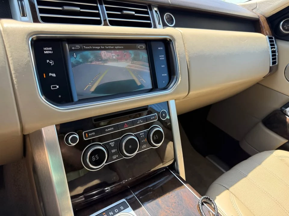 2014 Land Rover Range Rover L405 - Image 14 of 19