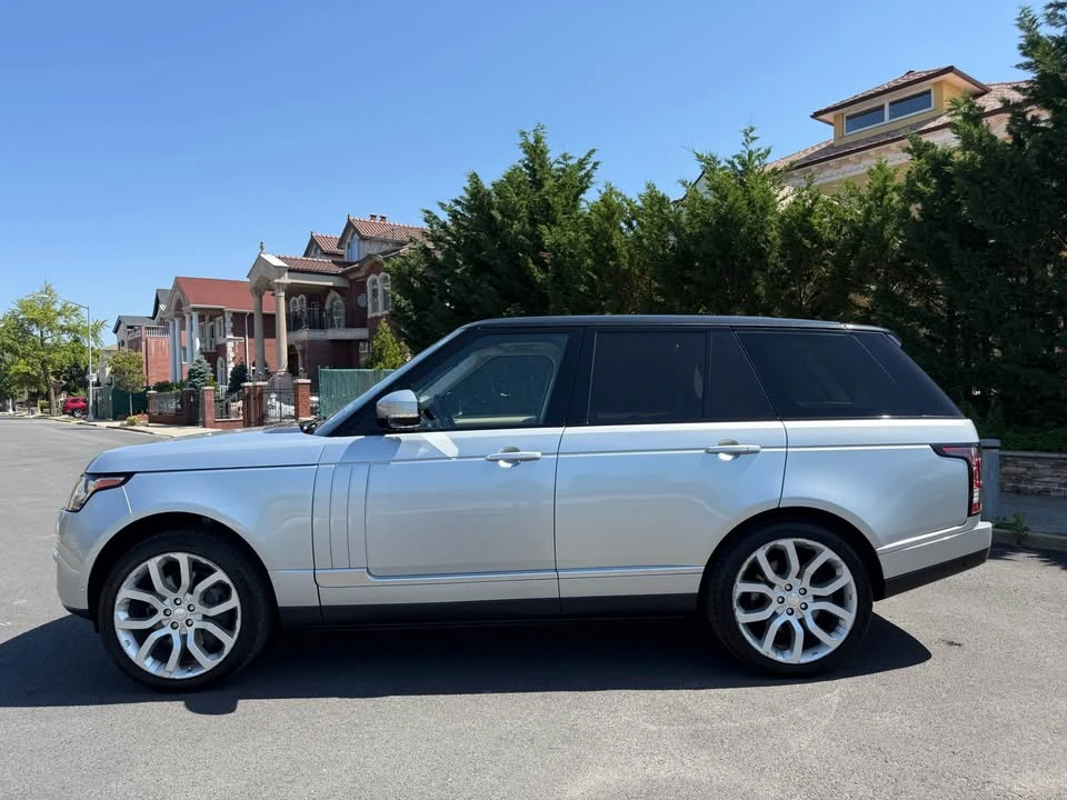 2014 Land Rover Range Rover L405 - Image 4 of 19