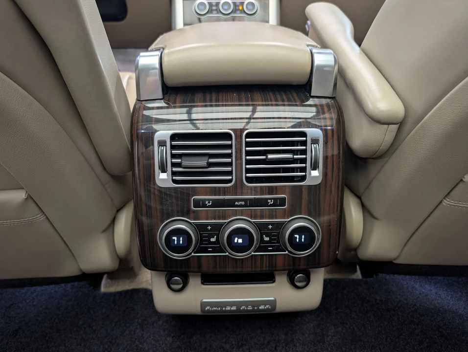 2014 Land Rover Range Rover L405 - Image 26 of 31