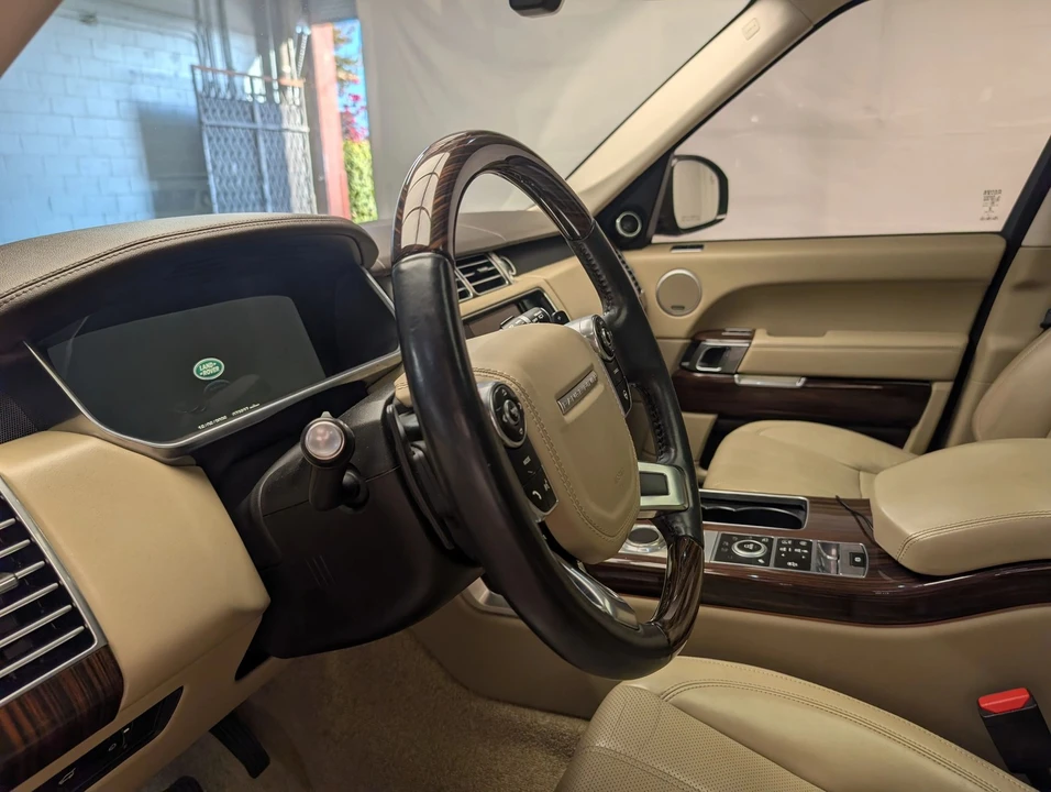 2014 Land Rover Range Rover L405 - Image 13 of 31