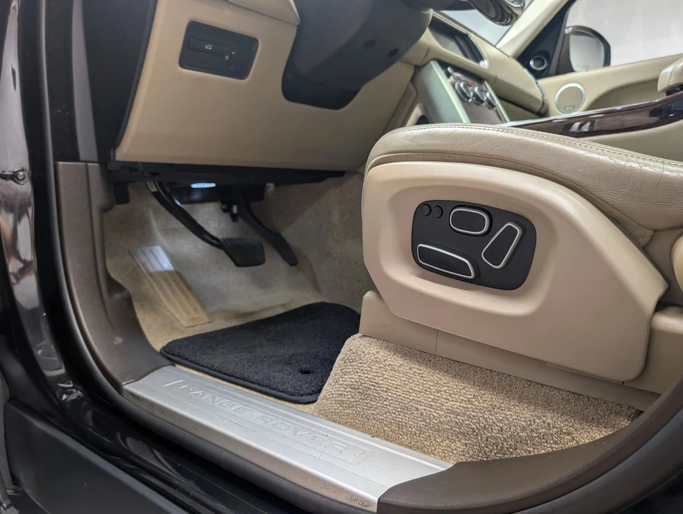 2014 Land Rover Range Rover L405 - Image 16 of 31