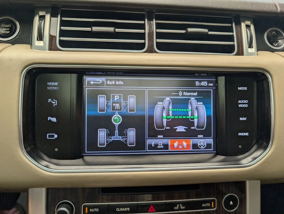 2014 Land Rover Range Rover L405 - Image 18 of 31