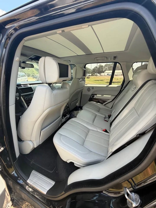 2014 Land Rover Range Rover L405 - Image 2 of 2