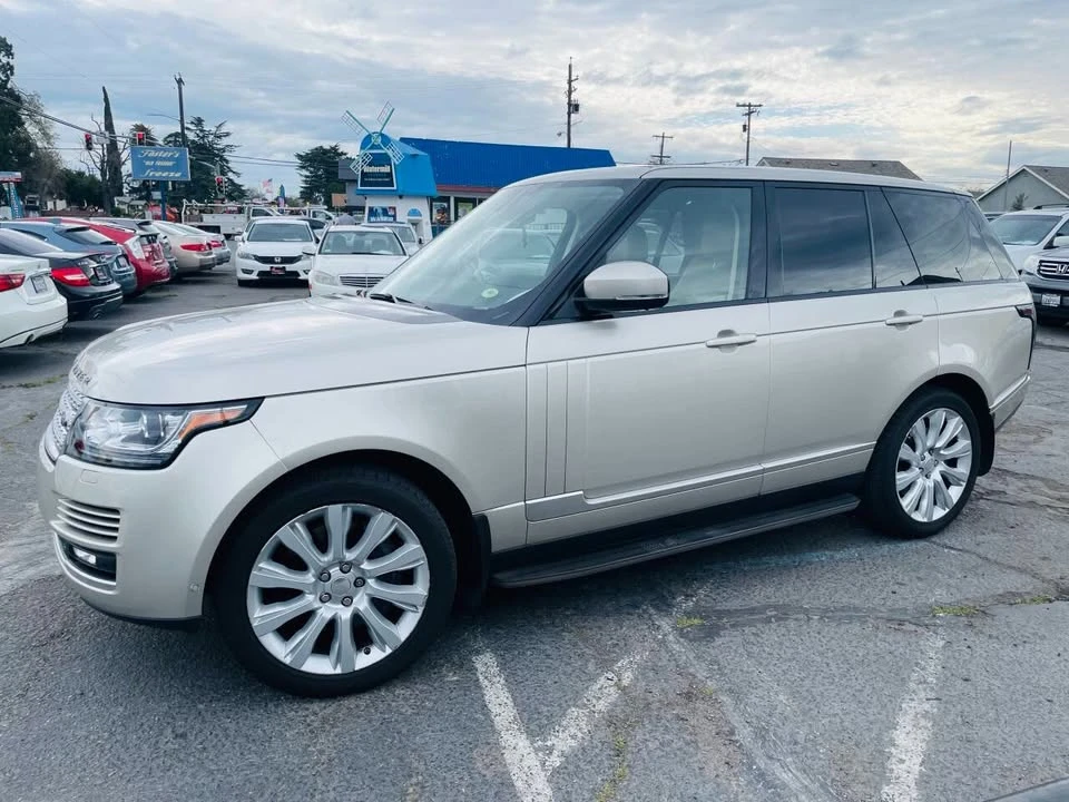 2014 Land Rover Range Rover L405 - Image 3 of 20
