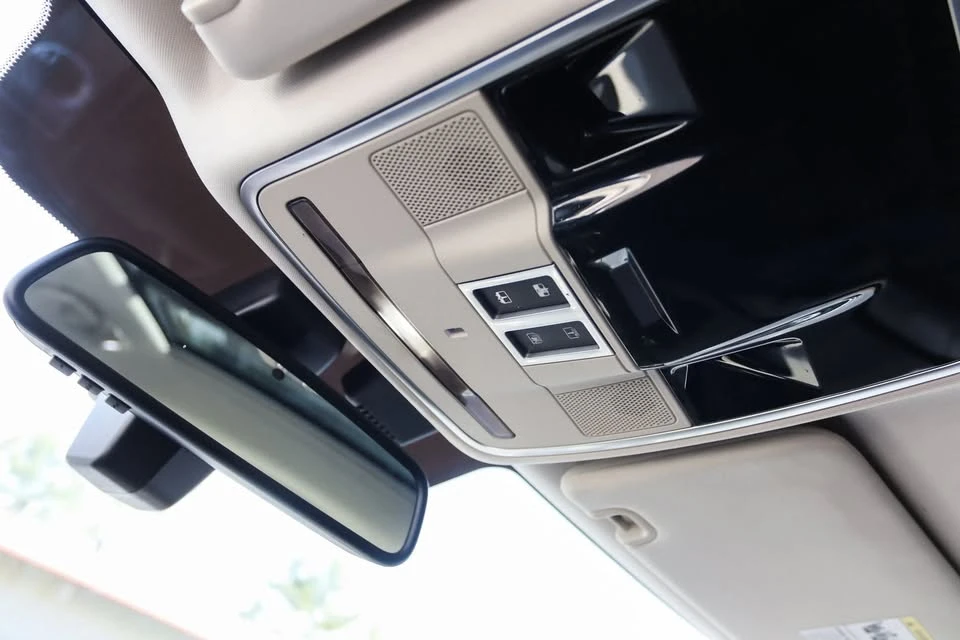2014 Land Rover Range Rover L405 - Image 6 of 20