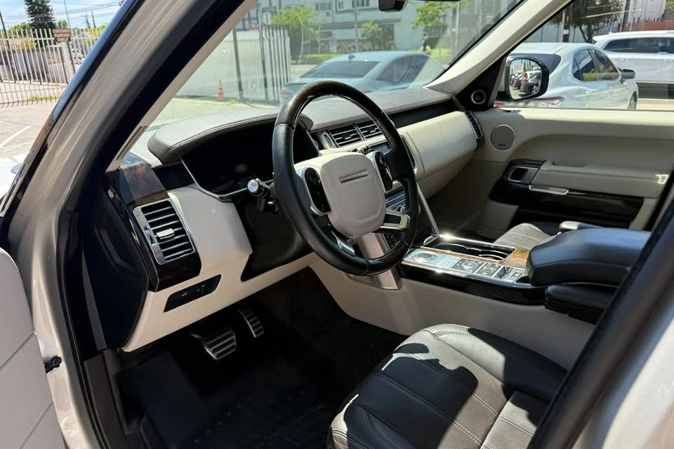 2014 Land Rover Range Rover L405 - Image 18 of 20