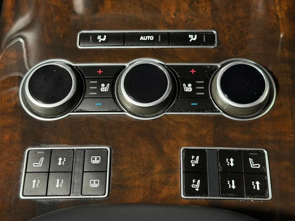 2014 Land Rover Range Rover L405 - Image 14 of 20