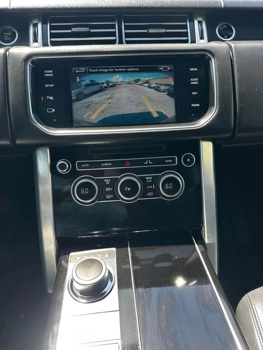 2014 Land Rover Range Rover L405 - Image 17 of 19