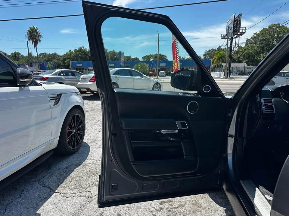 2014 Land Rover Range Rover L405 - Image 12 of 19