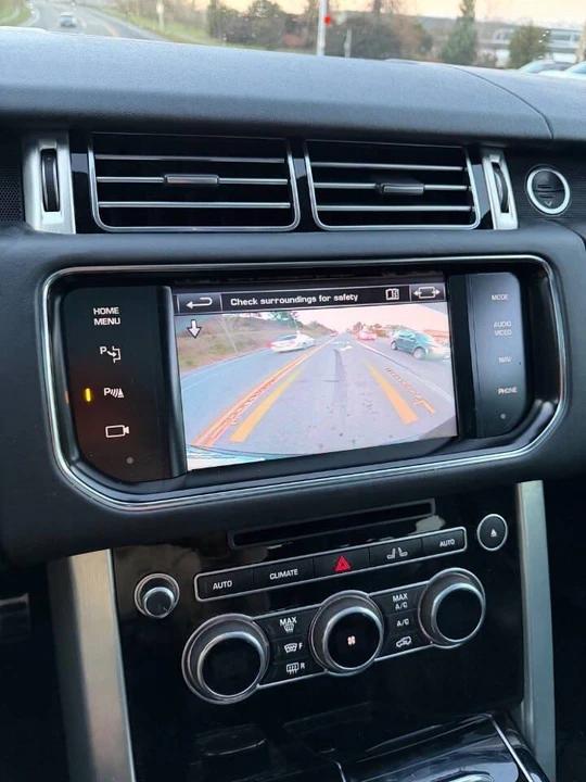 2014 Land Rover Range Rover L405 - Image 15 of 16