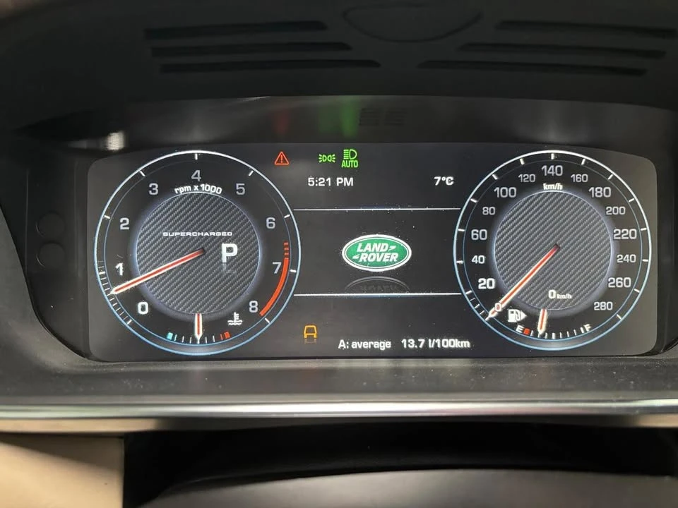 2014 Land Rover Range Rover L405 - Image 11 of 13