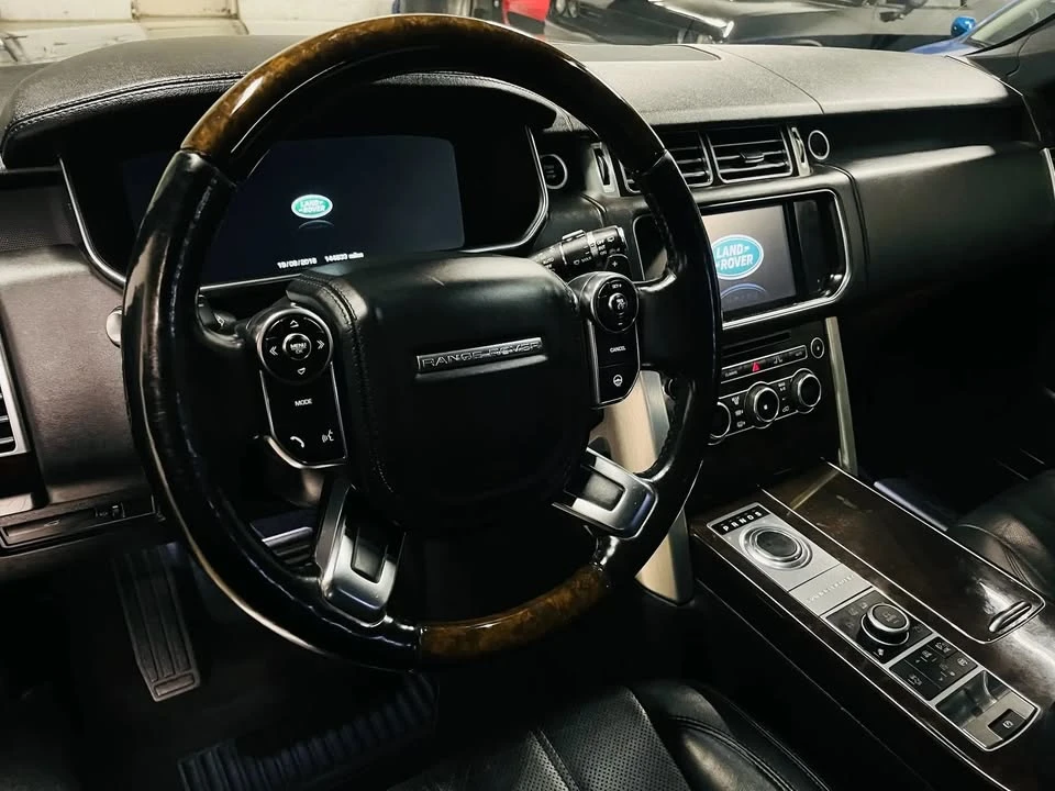 2014 Land Rover Range Rover L405 - Image 17 of 20