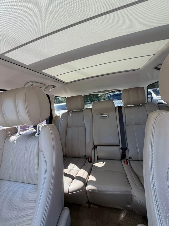 2014 Land Rover Range Rover L405 - Image 10 of 11