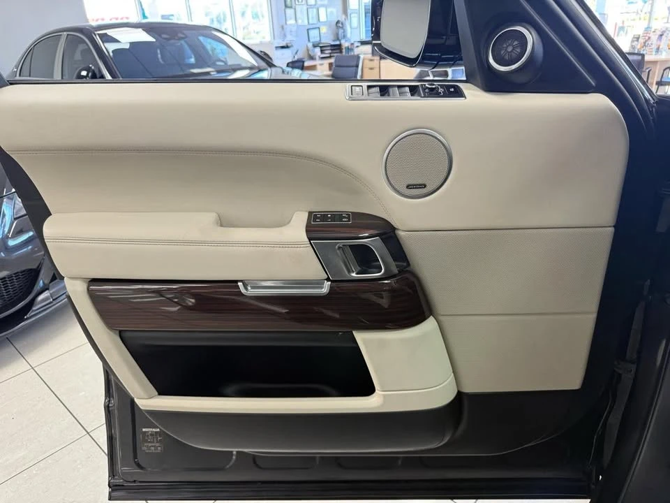 2014 Land Rover Range Rover L405 - Image 8 of 20
