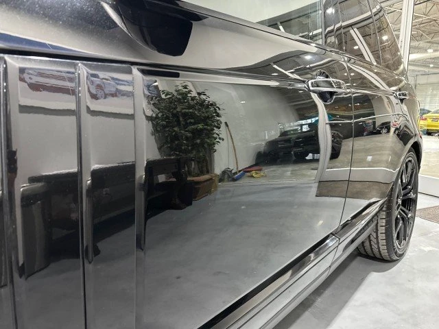 2014 Land Rover Range Rover L405 - Image 17 of 20