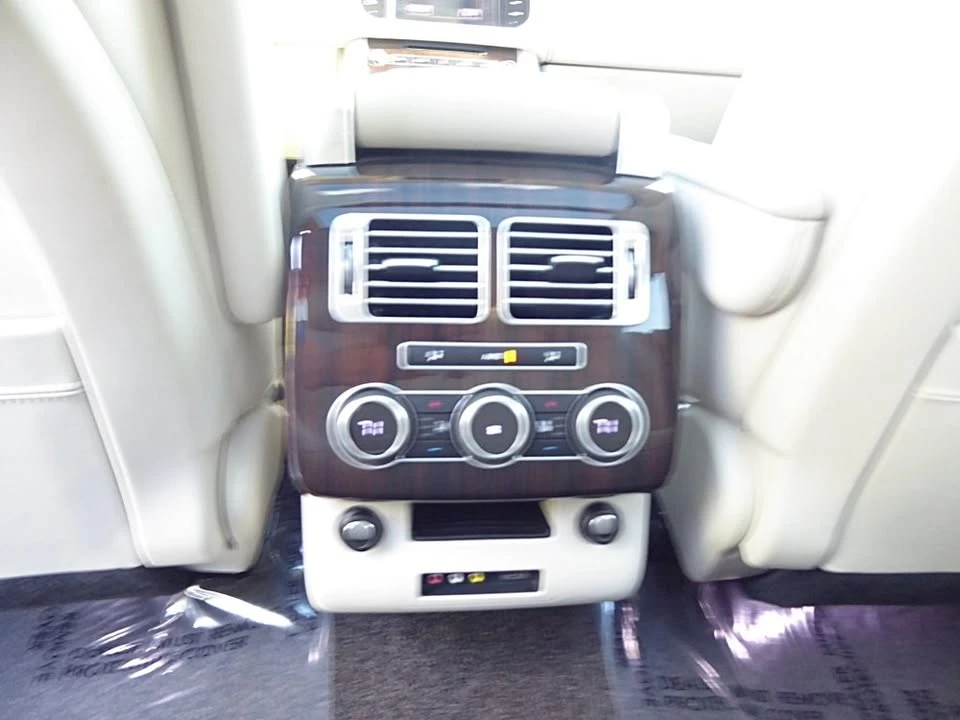 2014 Land Rover Range Rover L405 - Image 11 of 13
