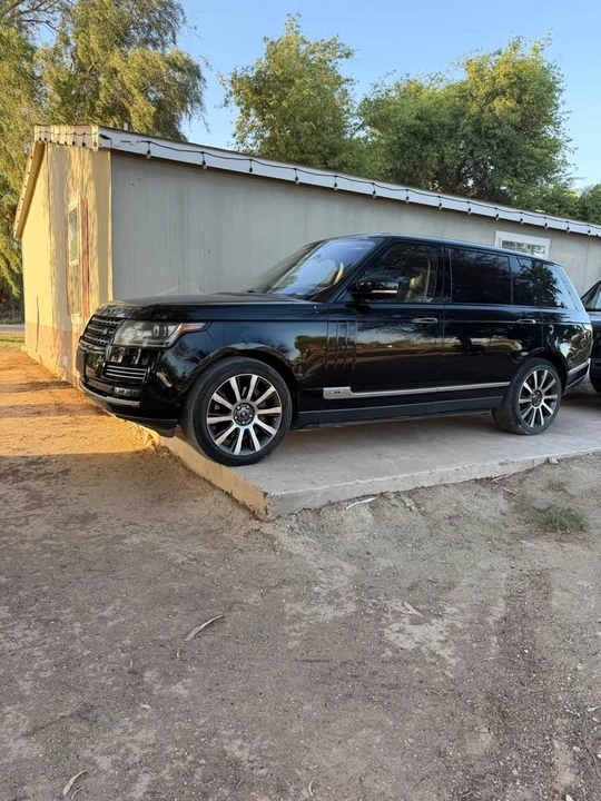2014 Land Rover Range Rover L405 - Image 3 of 8