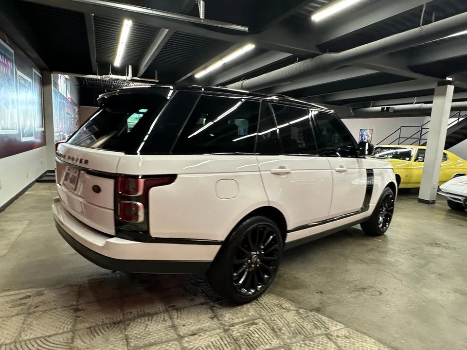 2014 Land Rover Range Rover L405 - Image 17 of 31