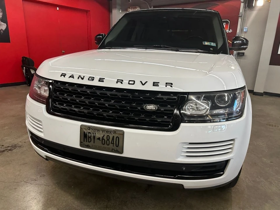 2014 Land Rover Range Rover L405 - Image 8 of 31