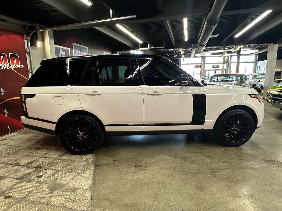 2014 Land Rover Range Rover L405 - Image 9 of 31