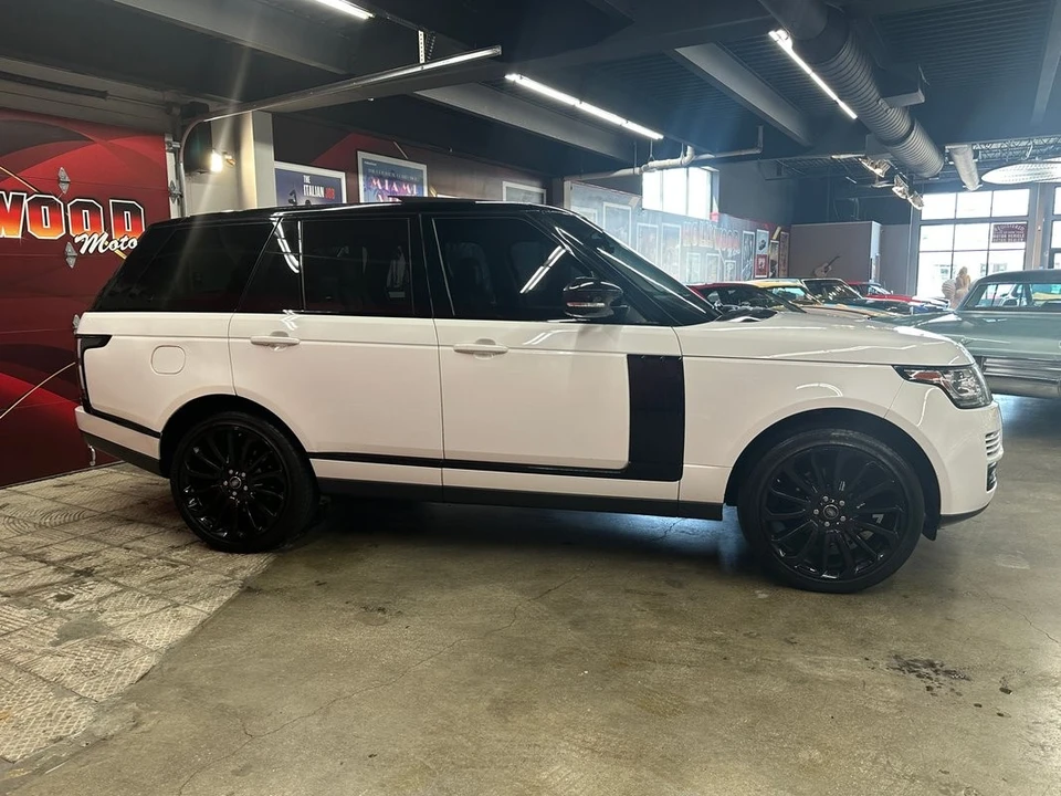 2014 Land Rover Range Rover L405 - Image 10 of 31