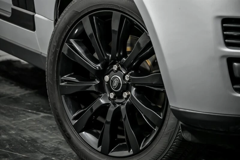 2014 Land Rover Range Rover L405 - Image 3 of 21