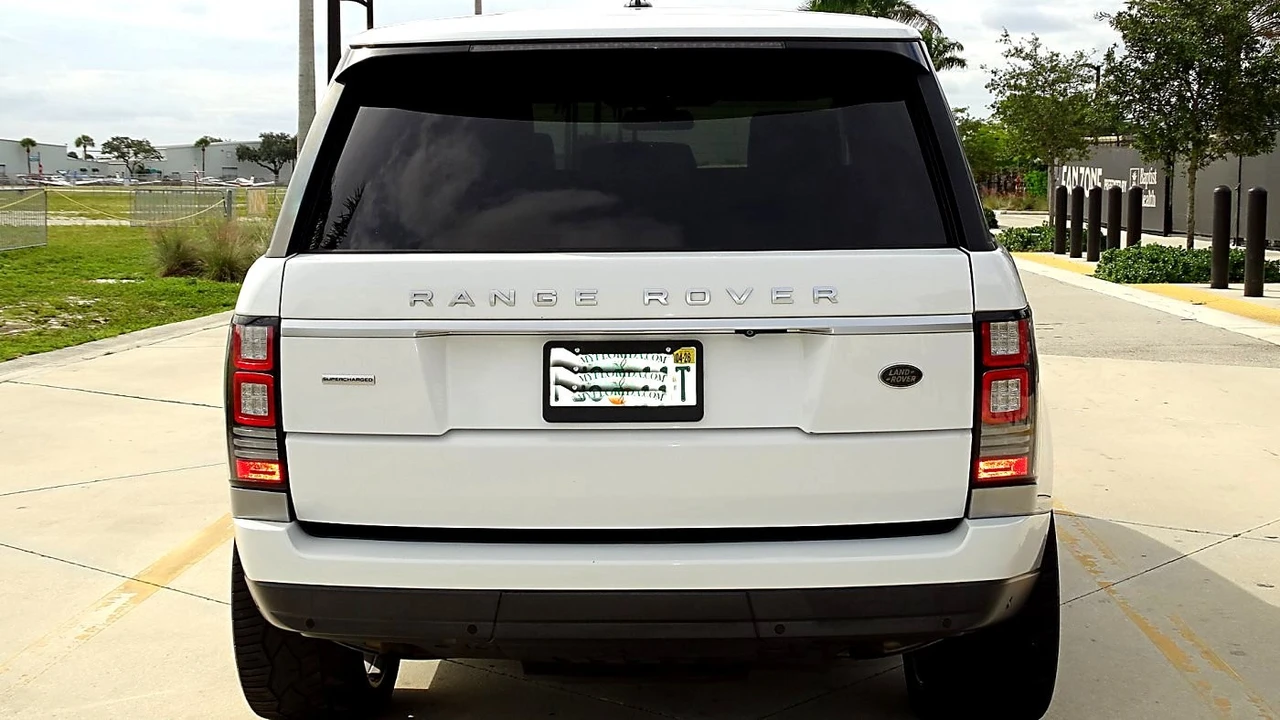 2014 Land Rover Range Rover L405 - Image 12 of 21