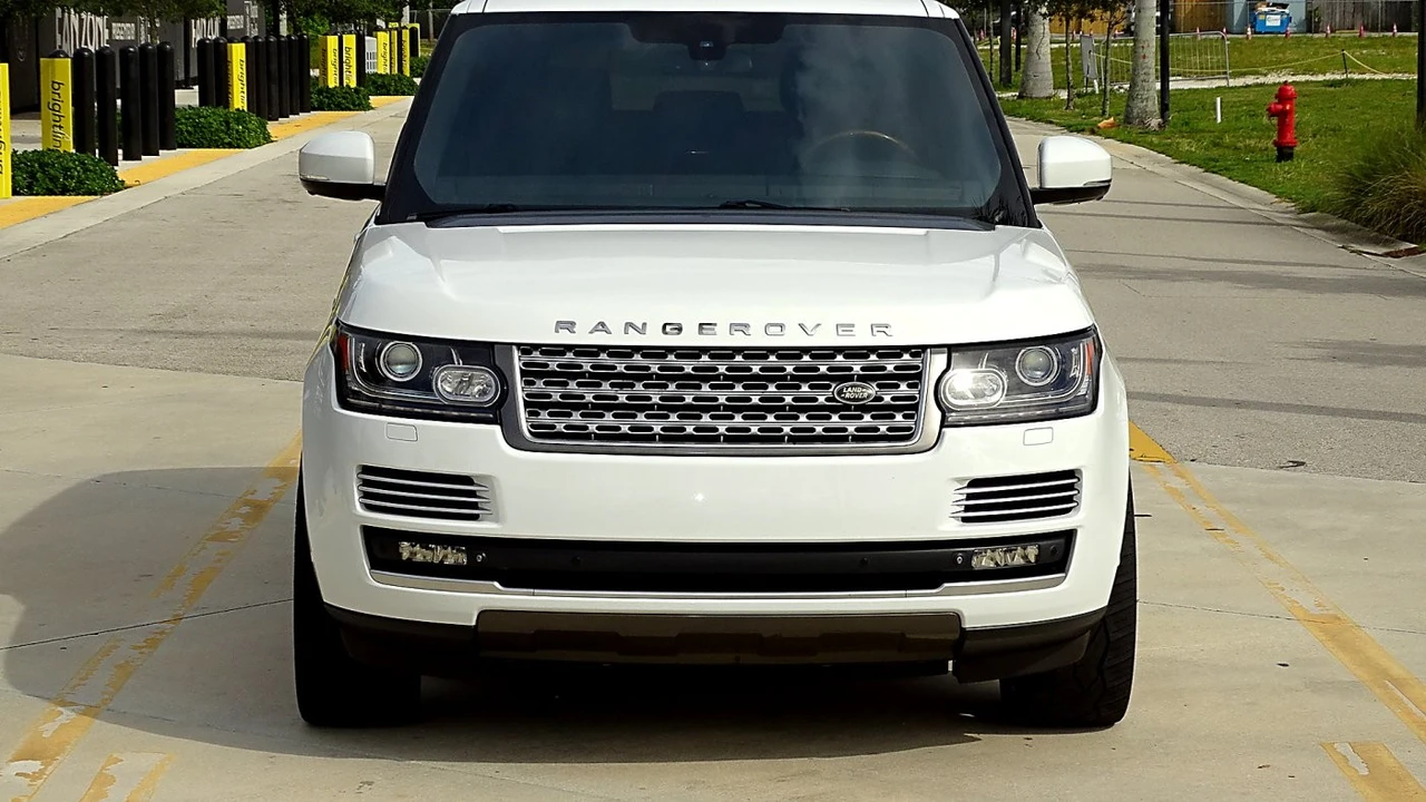 2014 Land Rover Range Rover L405 - Image 15 of 21