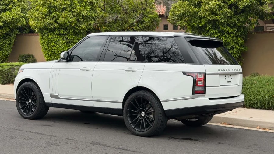 2014 Land Rover Range Rover L405 - Image 12 of 22