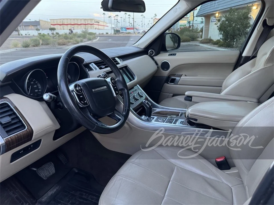 2014 Land Rover Range Rover L405 - Image 3 of 4