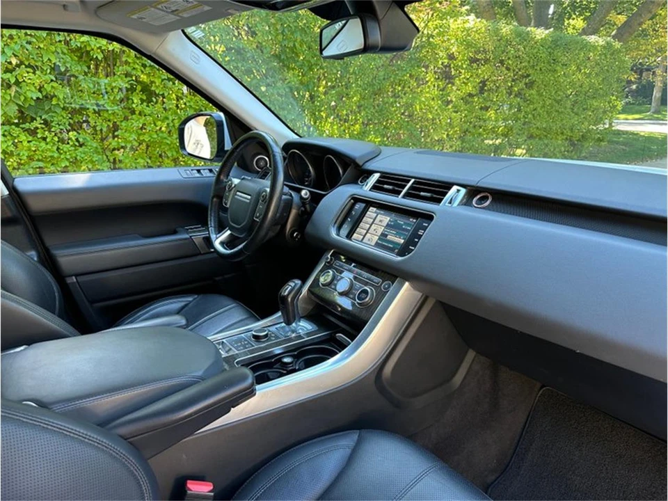 2014 Land Rover Range Rover L405 - Image 18 of 31