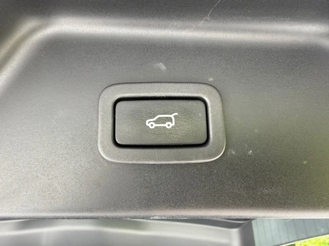 2014 Land Rover Range Rover L405 - Image 20 of 31