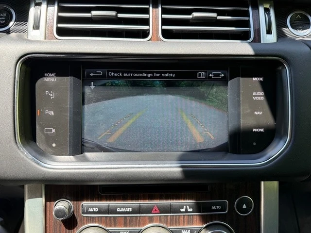 2014 Land Rover Range Rover L405 - Image 28 of 31