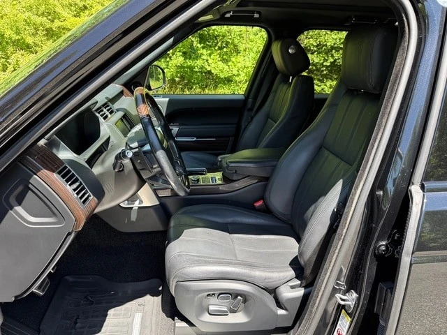 2014 Land Rover Range Rover L405 - Image 11 of 31