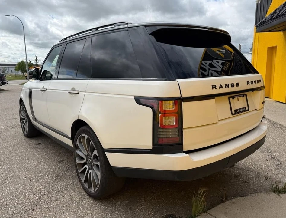 2014 Land Rover Range Rover L405 - Image 3 of 14
