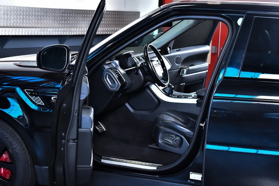 2014 Land Rover Range Rover - Image 29 of 30
