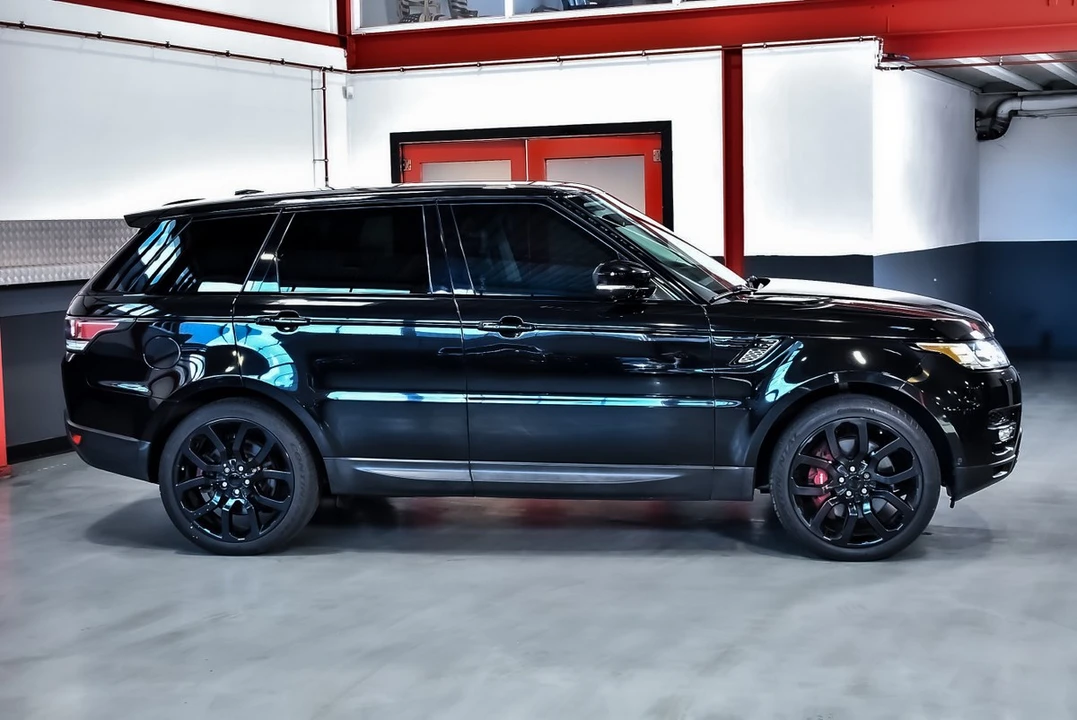 2014 Land Rover Range Rover - Image 14 of 30