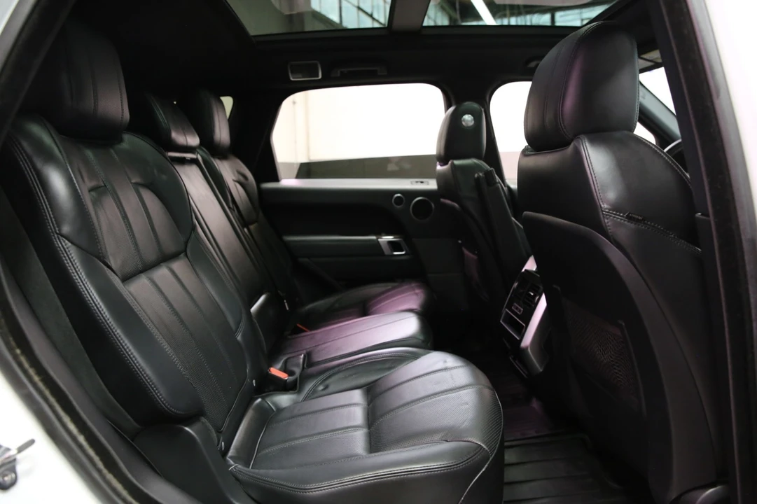 2014 Land Rover Range Rover Sport L494 - Image 13 of 31